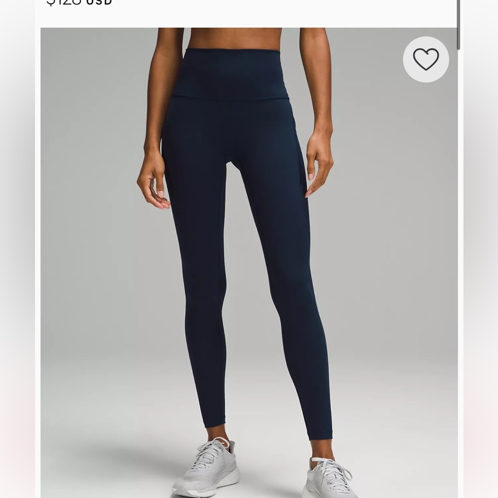 Lululemon Women’s Navy Leggings Size 4